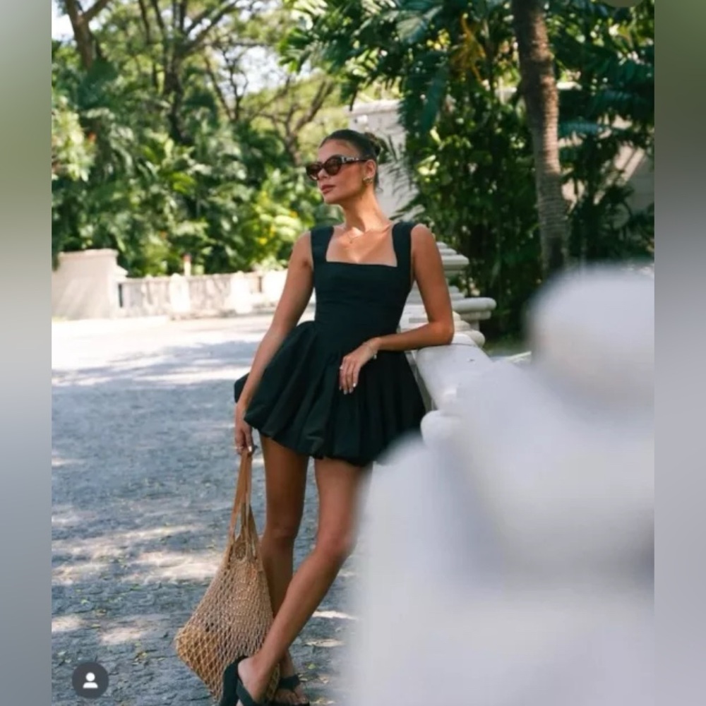 BLOGGER'S FAVE! NEW ZARA SQUAR NECK PLEATED MINI DRESS